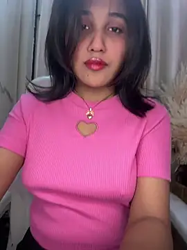 LeisyXO online show from 02-04-25, 08:28