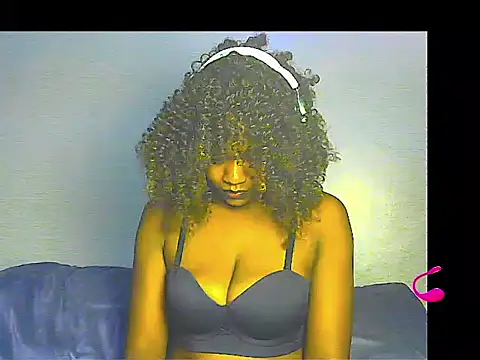 lilylovexx online show from 02-12-26, 06:57