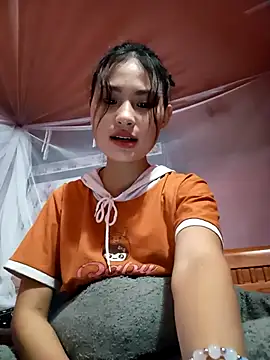 trieungoclnt online show from 11-12-25, 03:21