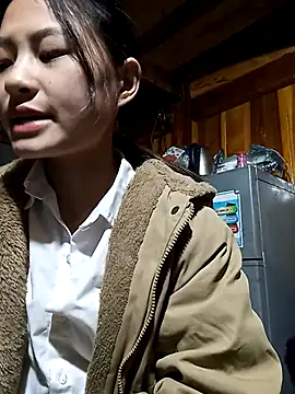 trieungoclnt online show from 01-07-26, 04:28