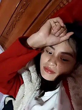 trieungoclnt online show from 10-27-25, 04:35