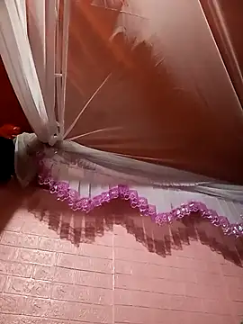 trieungoclnt online show from 11-11-25, 03:12