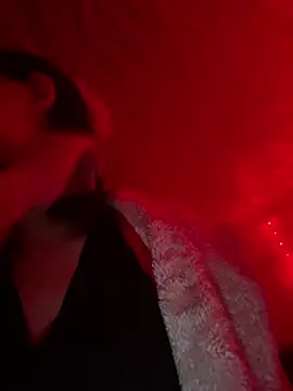 trieungoclnt online show from 02-22-26, 06:27