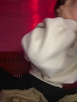 trieungoclnt online show from 02-19-26, 10:23