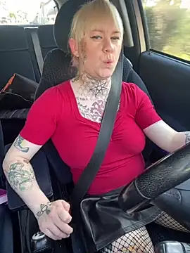 poussichienne online show from 03-04-25, 02:53