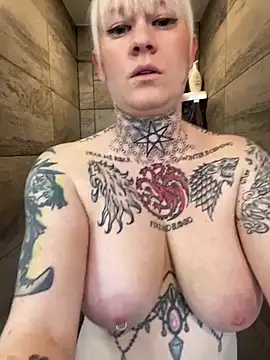 poussichienne online show from 03-03-25, 03:11