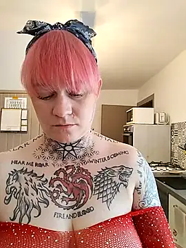 poussichienne online show from 05-31-26, 03:07