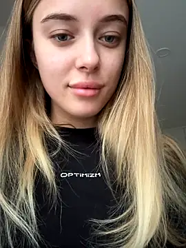 enjoy my beauty online show from 11-25-25, 06:47