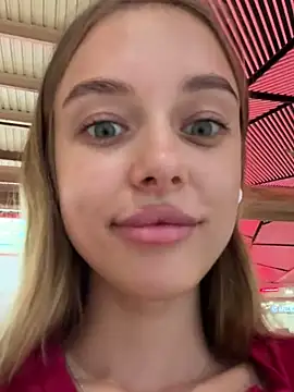 Snapshot of enjoy_my_beauty chatting on 01-17-25, 07:51 enjoy my beauty online show from 01-17-25, 07:51