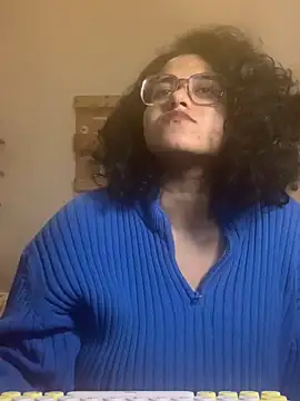 Curvydesifromgermany online show from 01-28-25, 06:17