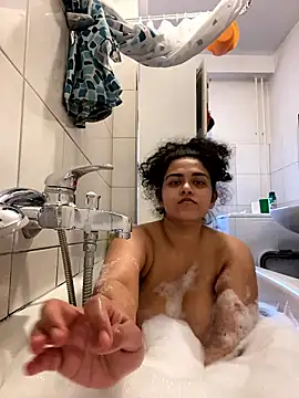 Curvydesifromgermany online show from 01-15-26, 02:53