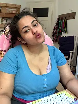 Curvydesifromgermany online show from 06-01-26, 10:37