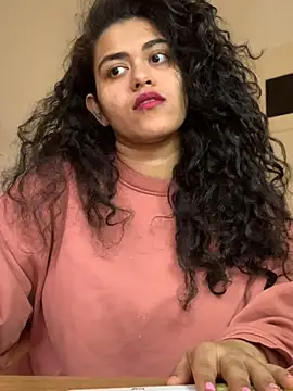 Curvydesifromgermany online show from 12-10-24, 12:38