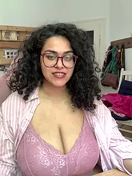 Curvydesifromgermany online show from 05-22-26, 10:57