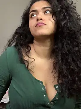 Curvydesifromgermany online show from 12-13-24, 02:16