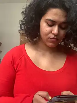 Curvydesifromgermany online show from 02-11-25, 12:15