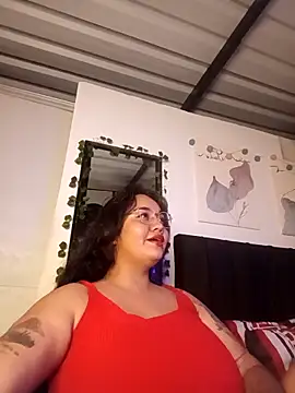 Snapshot of Alezapark chatting on 04-22-26, 02:07 Alezapark online show from 04-22-26, 02:07