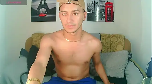 Snapshot of Kevin_Torres chatting on 01-17-25, 09:17 Kevin Torres online show from 01-17-25, 09:17