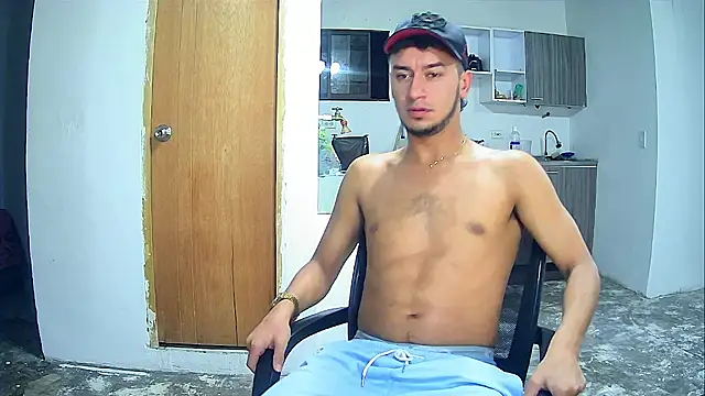 Snapshot of Kevin_Torres chatting on 10-30-25, 11:23 Kevin Torres online show from 10-30-25, 11:23