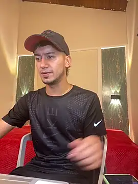 Snapshot of Kevin_Torres chatting on 09-12-25, 09:25 Kevin Torres online show from 09-12-25, 09:25