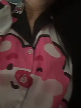 NikkiNi online show from 03-17-25, 04:19