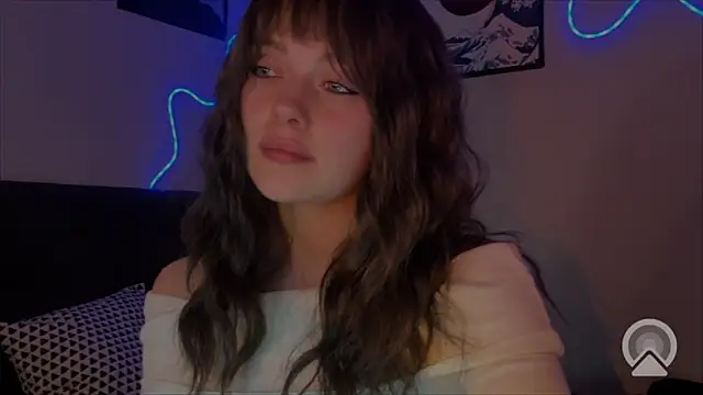 Emilia0 0 7 online show from 02-26-26, 09:04