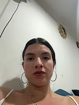 Snapshot of annavi_ chatting on 07-08-26, 01:08 annavi online show from 07-08-26, 01:08