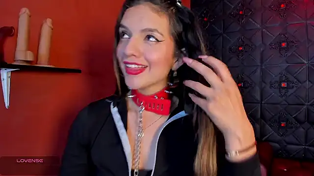 Snapshot of annavi_ chatting on 02-19-26, 07:22 annavi online show from 02-19-26, 07:22