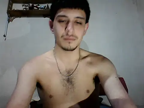 Snapshot of Elvergonn2105 chatting on 10-01-25, 04:28 Elvergonn2105 online show from 10-01-25, 04:28