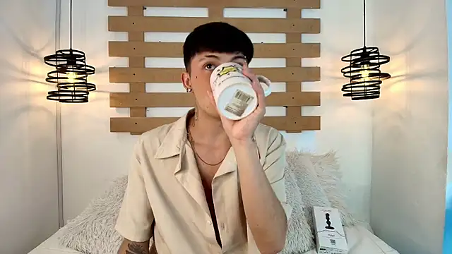 Steev Novoa online show from 03-20-25, 04:29