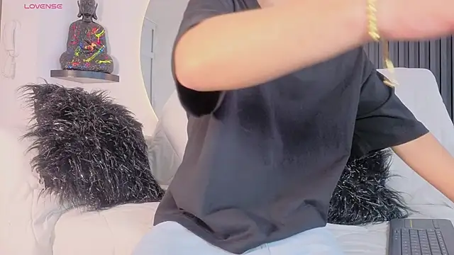 Ken-boy  online show from 12-22-25, 07:03