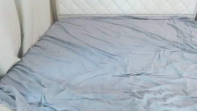 pretybella1 online show from 10-01-25, 10:02