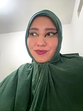 hannahayat online show from 10-20-25, 10:21