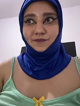 Snapshot of hannahayat chatting on 05-14-26, 03:14 hannahayat online show from 05-14-26, 03:14
