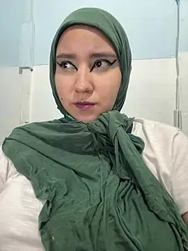 hannahayat online show from 07-16-26, 07:11