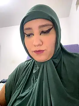 hannahayat online show from 10-27-25, 01:17