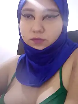 Snapshot of hannahayat chatting on 05-23-26, 02:16 hannahayat online show from 05-23-26, 02:16