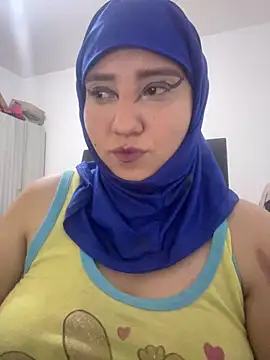 Snapshot of hannahayat chatting on 06-01-26, 12:55 hannahayat online show from 06-01-26, 12:55