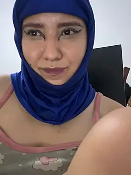 hannahayat online show from 06-26-26, 03:23