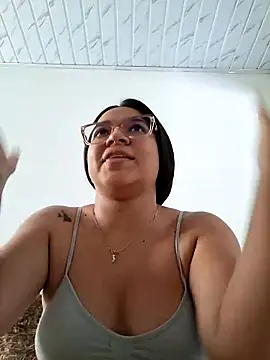 Snapshot of -VICKKY chatting on 06-10-26, 07:26 -VICKKY online show from 06-10-26, 07:26