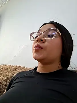 -VICKKY online show from 05-14-26, 02:14