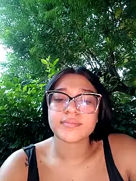 -VICKKY online show from 03-19-25, 10:53