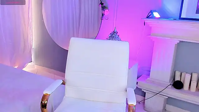 tiffany becker online show from 03-03-26, 01:29