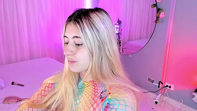 tiffany becker online show from 04-10-26, 01:18