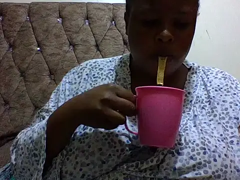 zoey10 online show from 05-20-26, 07:55