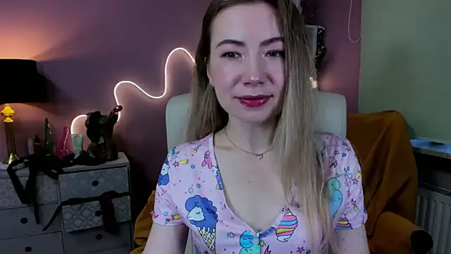 Mia Tasty online show from 10-03-25, 06:37