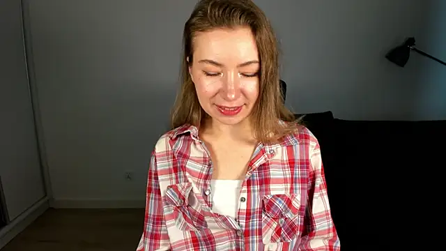 Mia Tasty online show from 02-07-26, 02:47