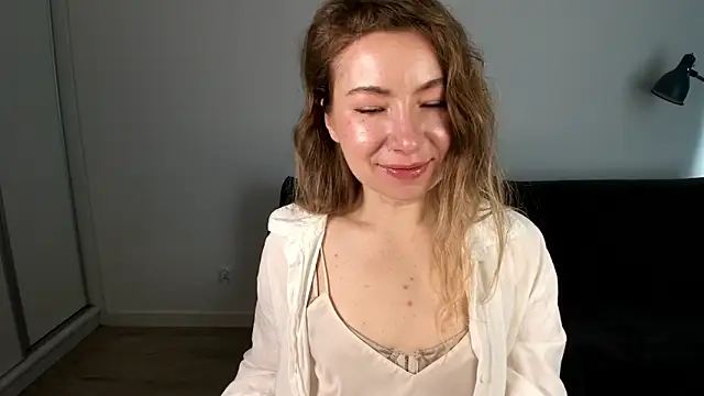 Mia Tasty online show from 03-28-26, 07:31