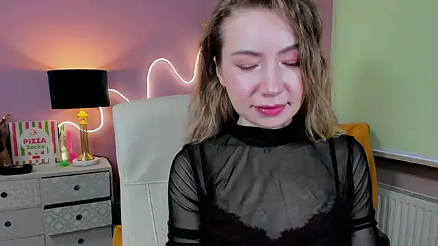 Mia Tasty online show from 10-29-25, 07:40