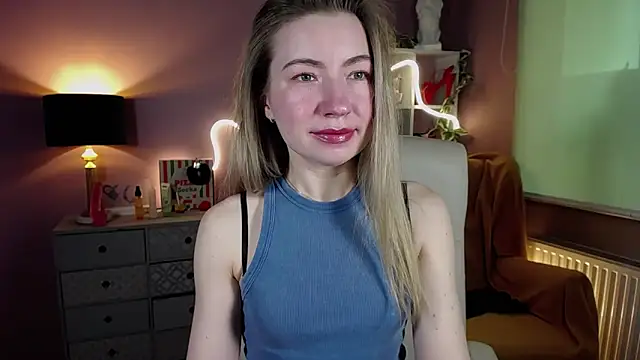 Mia Tasty online show from 03-23-25, 08:04